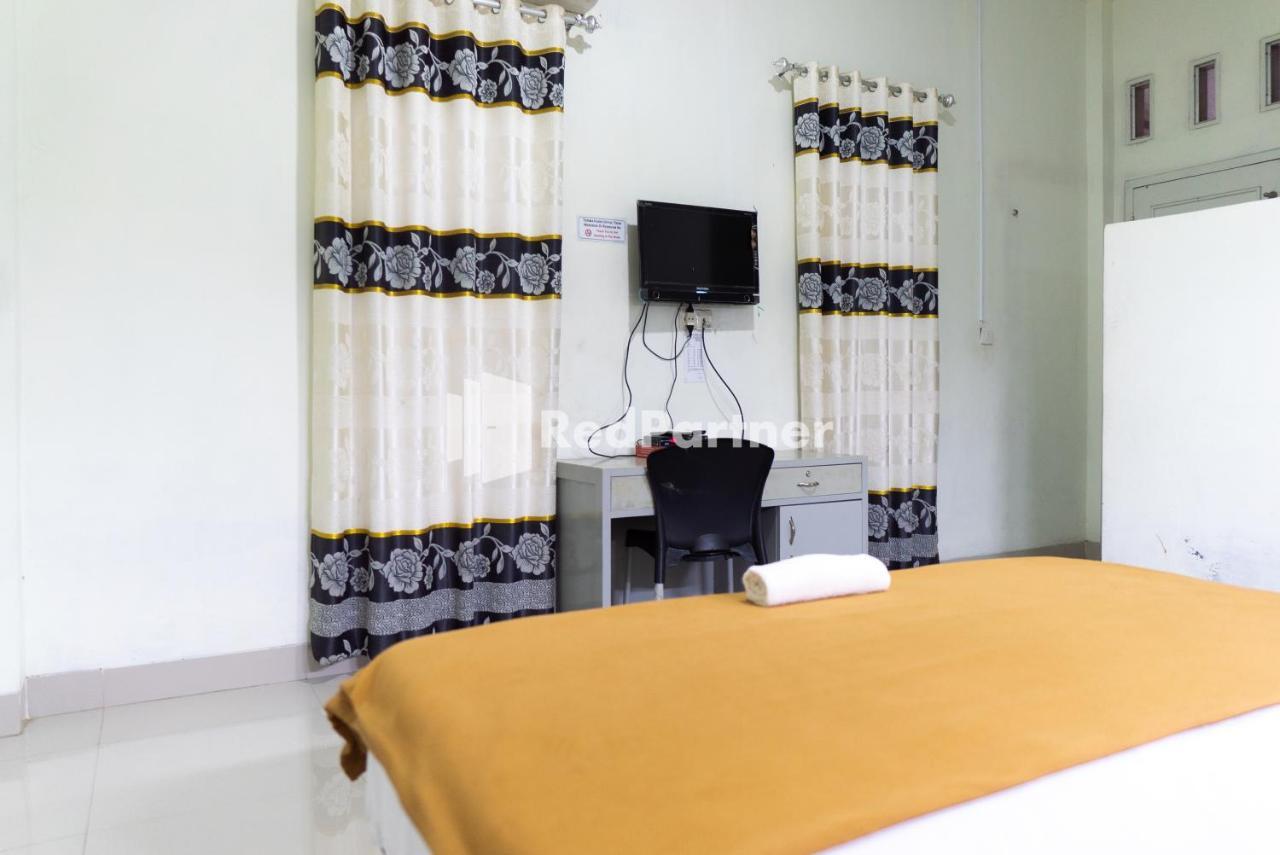 Wisma Aini Syariah Mitra Reddoorz Bandar Lampung Eksteriør billede