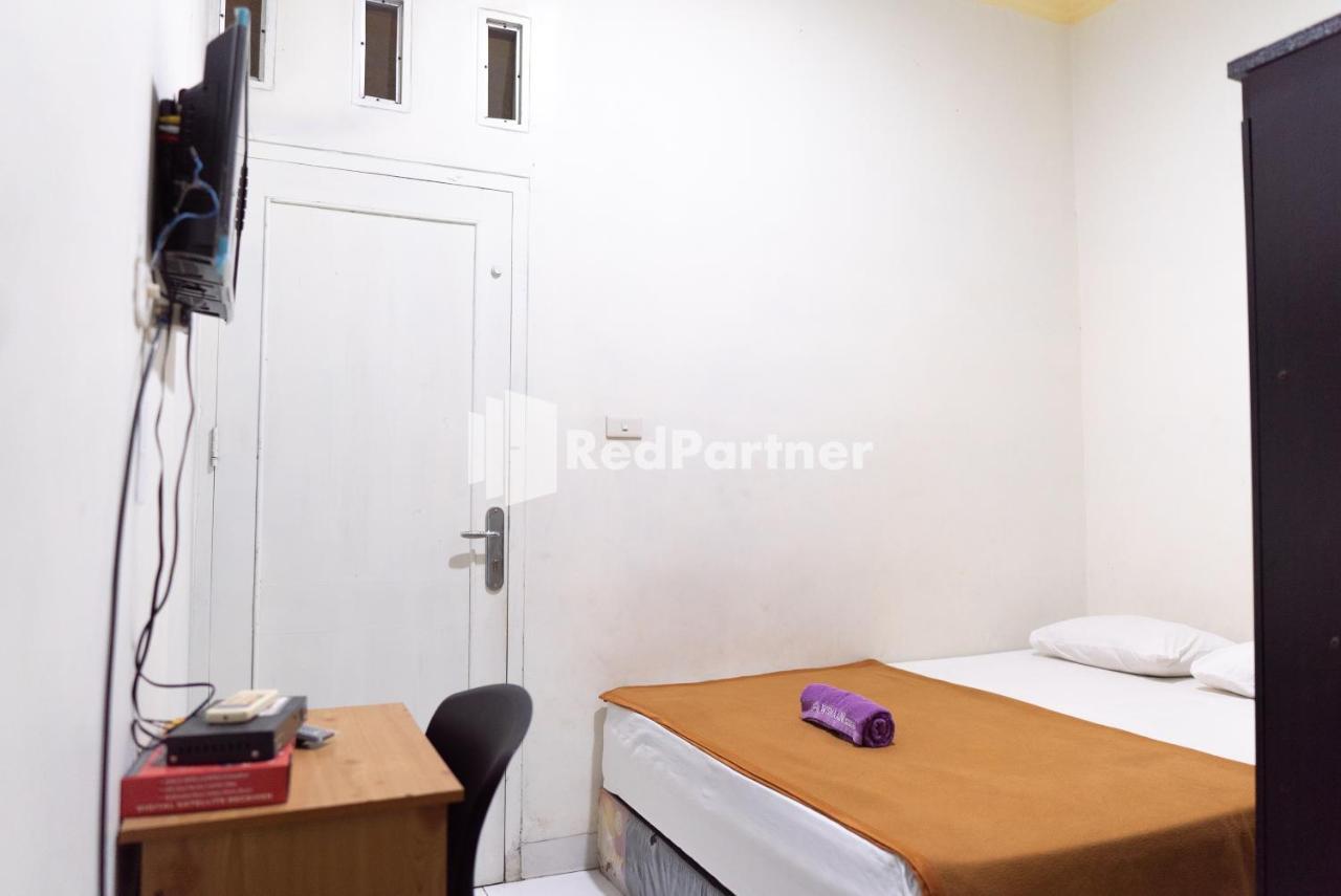 Wisma Aini Syariah Mitra Reddoorz Bandar Lampung Eksteriør billede